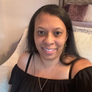 Meet your Posher, Stacia